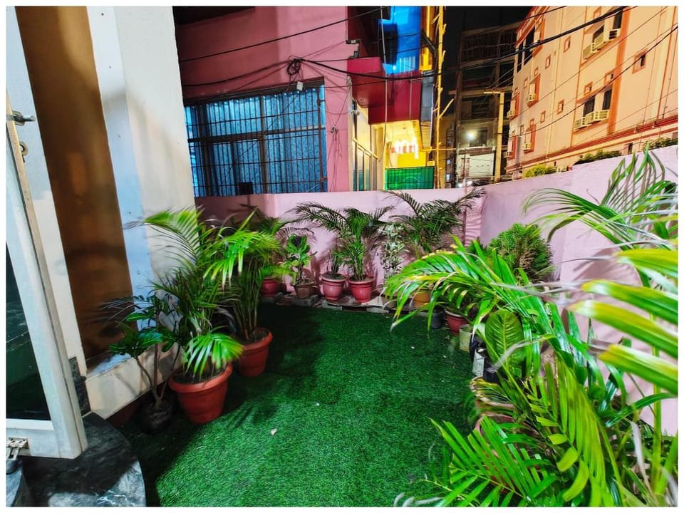 Goroomgo Golden Beach Inn Puri - Near Sea Beach Hotel in Puri