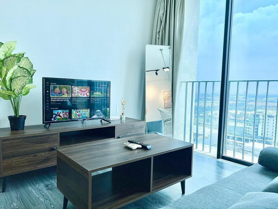 I Cozy home 1-5pax Setia Alam Trefoil Wifi TV SCCC Apartment in Selangor, Malaysia