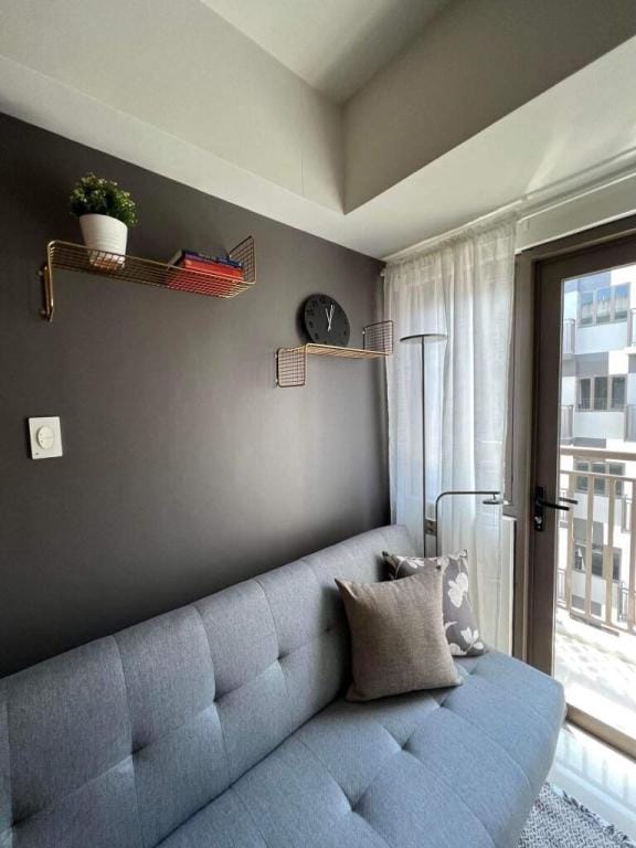 Brand-new European-design condo in MOA area Apartment in Pasay