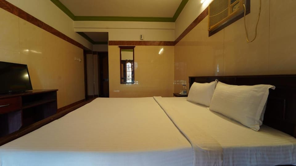 Hotel Janakiraman Hotel in Puducherry