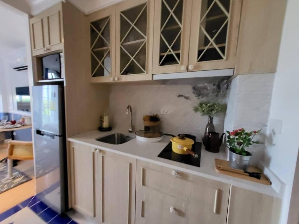 Seven seas Cote&Azur Pool ascess Room Jomtian Apartment in Pattaya City