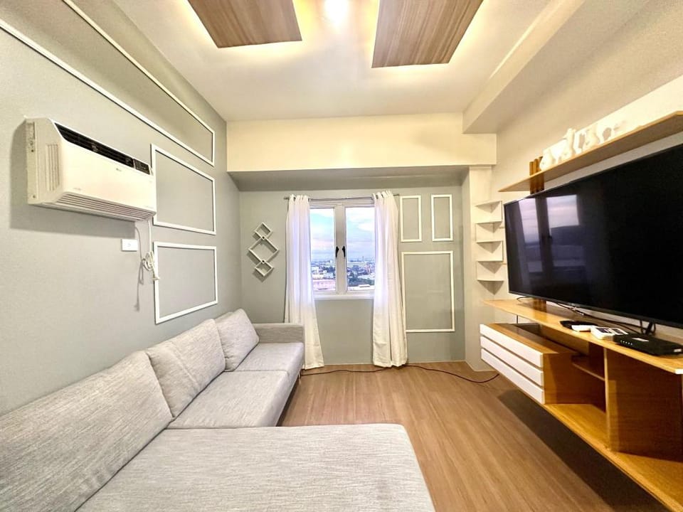 Cozy and Elegant Condo at The Heart of The City Apartment in Cagayan de Oro