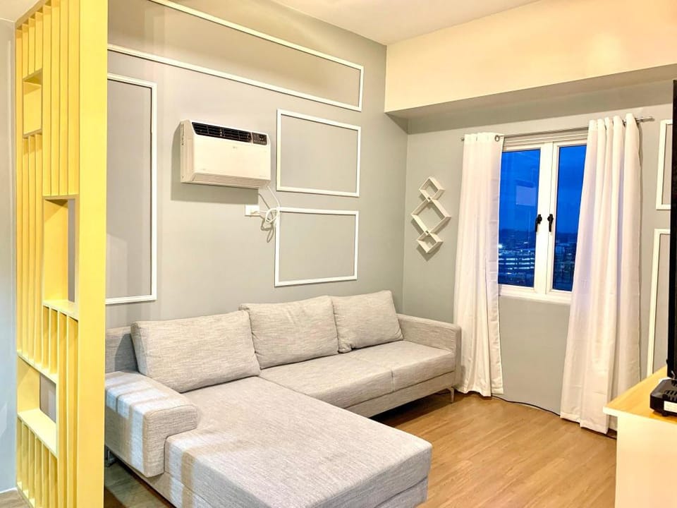 Cozy and Elegant Condo at The Heart of The City Apartment in Cagayan de Oro