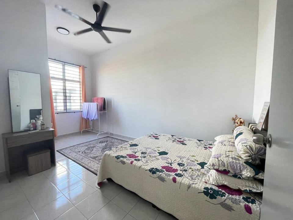 NN HOMESTAY @ JASIN BESTARI (UNIFI & Netflix) Apartment in Malaysia
