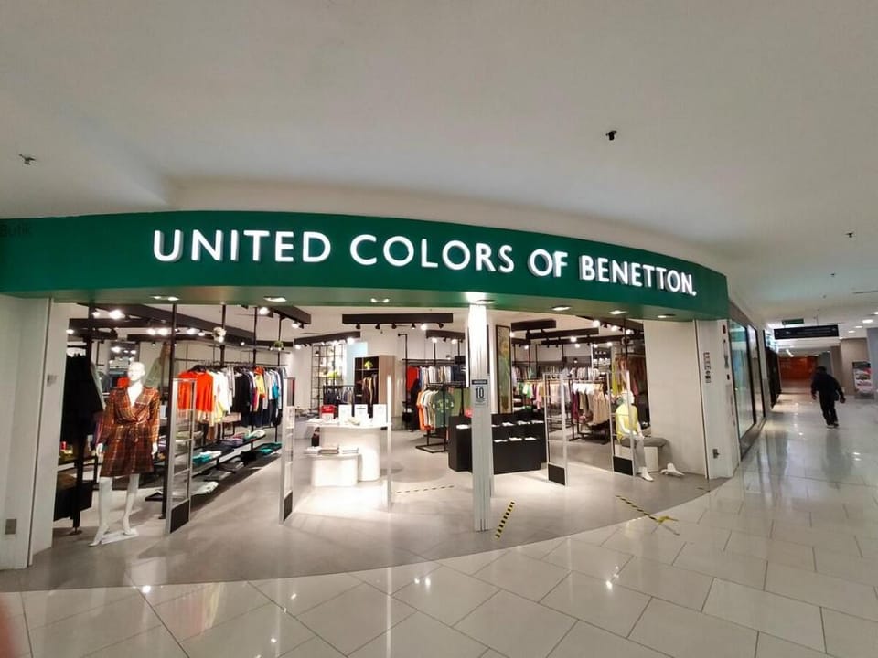 One Room 50mShopping Mall Monorail Breezy Apartment in Federal Territory of Kuala Lumpur