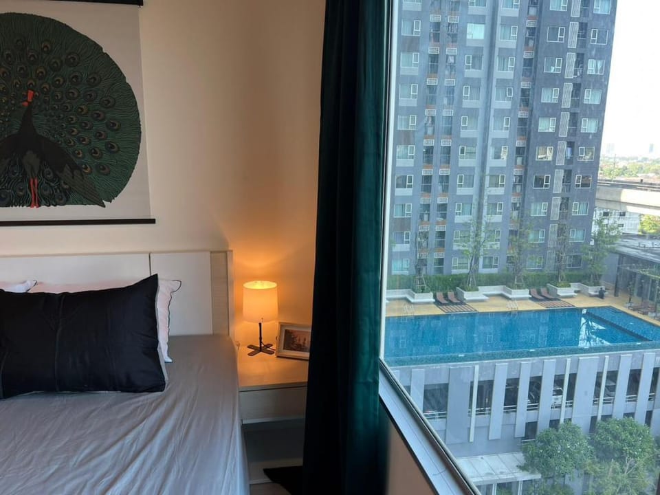 Cozy7Living in Bangkok 60m to MRT near chatucha Apartment in Bangkok