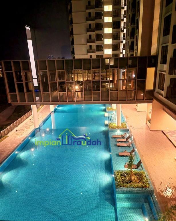 Bali Residence 1room 3bed poolview muslim Apartment in Malacca