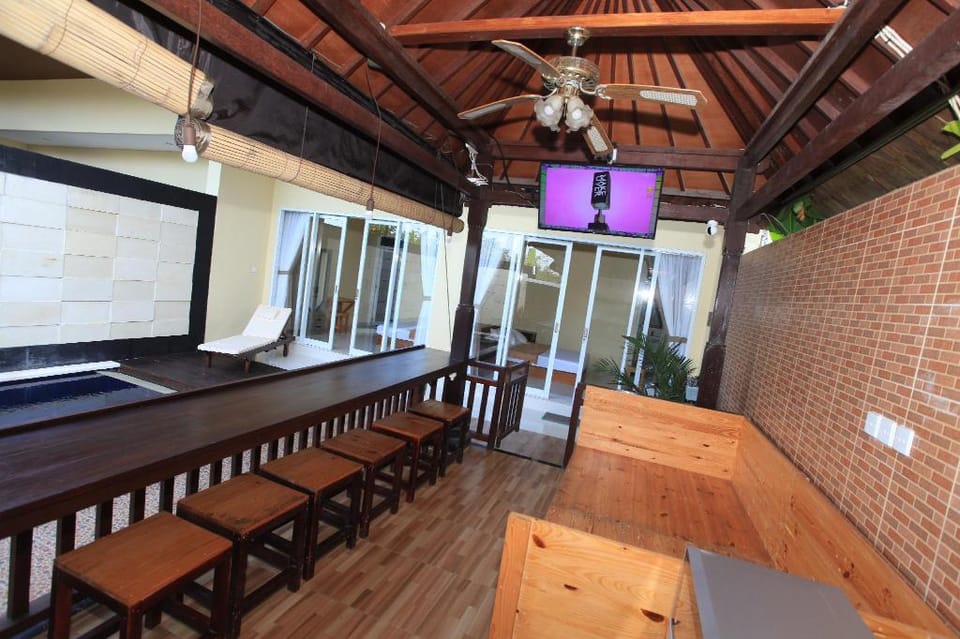 BUKIT SUITES VILLA 2 Villa in Bali