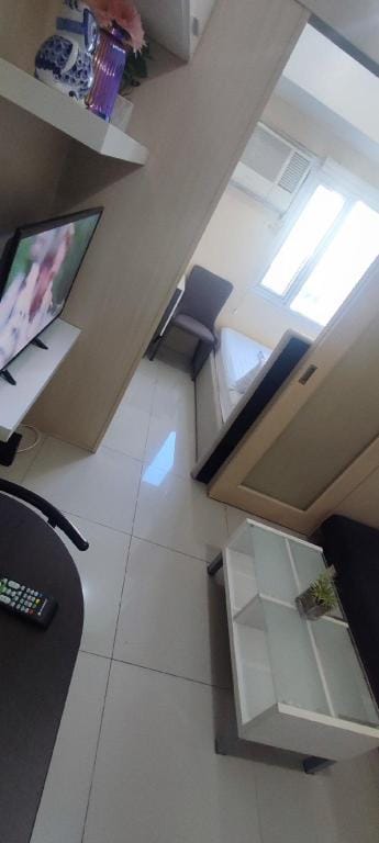 Modern 1BR @Jazz 200Mbps w.Netflix Apartment in Makati