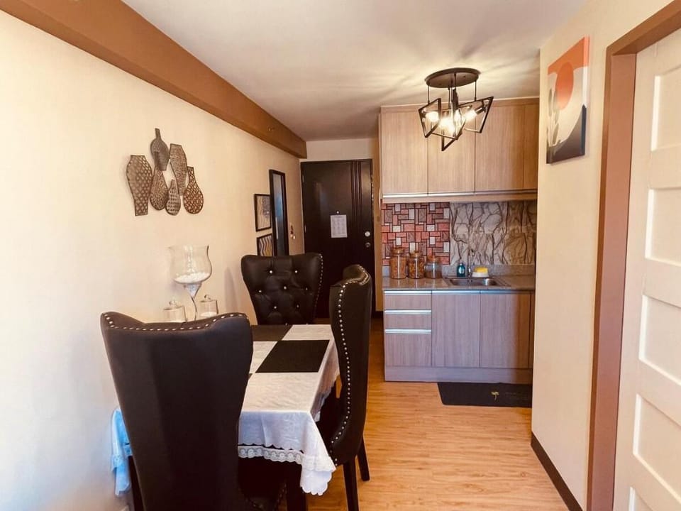 Affordable Condo @ Arezzo Vacation rental in Davao City