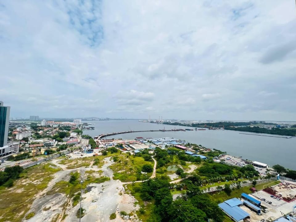 R&F SeaView 1BR by ANJU Apartment in Johor Bahru