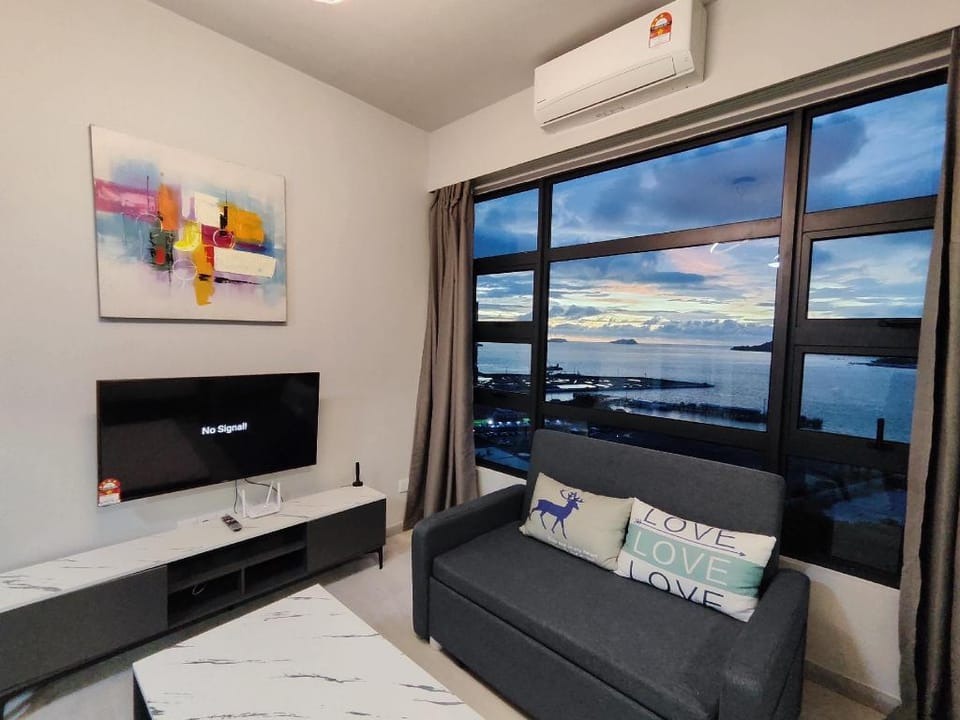 SelesaHome |2 BR | J17 | Sea View| Jesselton Quay Apartment in Kota Kinabalu