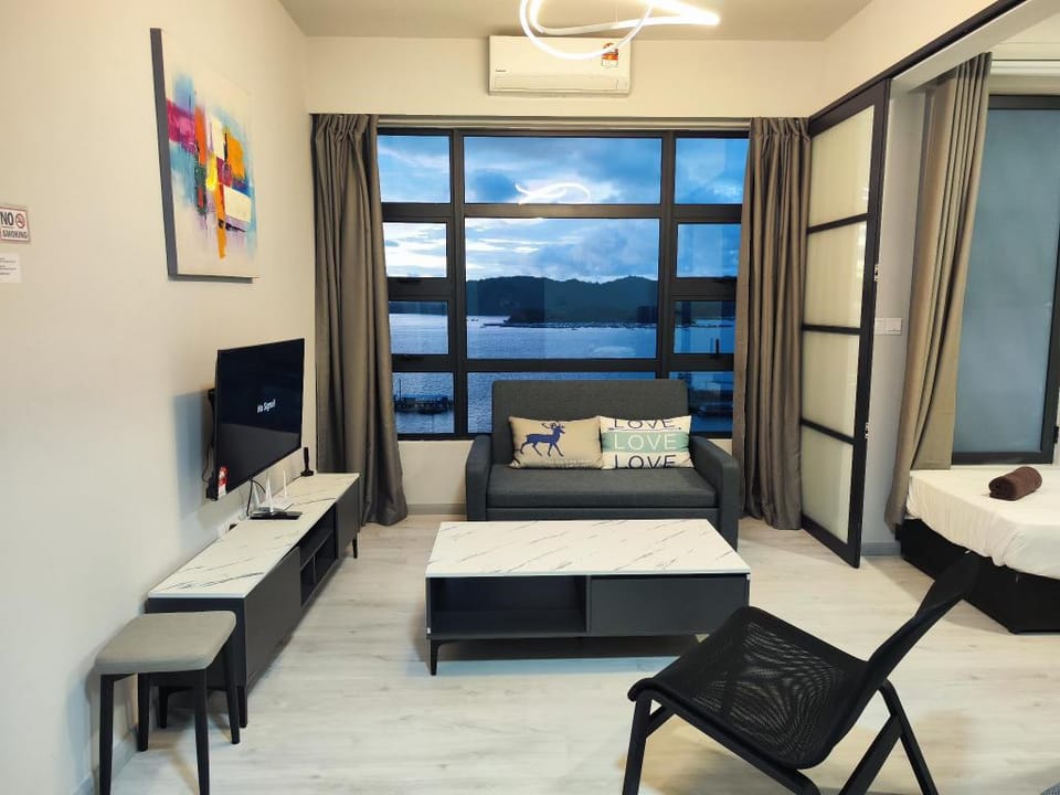 SelesaHome |2 BR | J17 | Sea View| Jesselton Quay Apartment in Kota Kinabalu