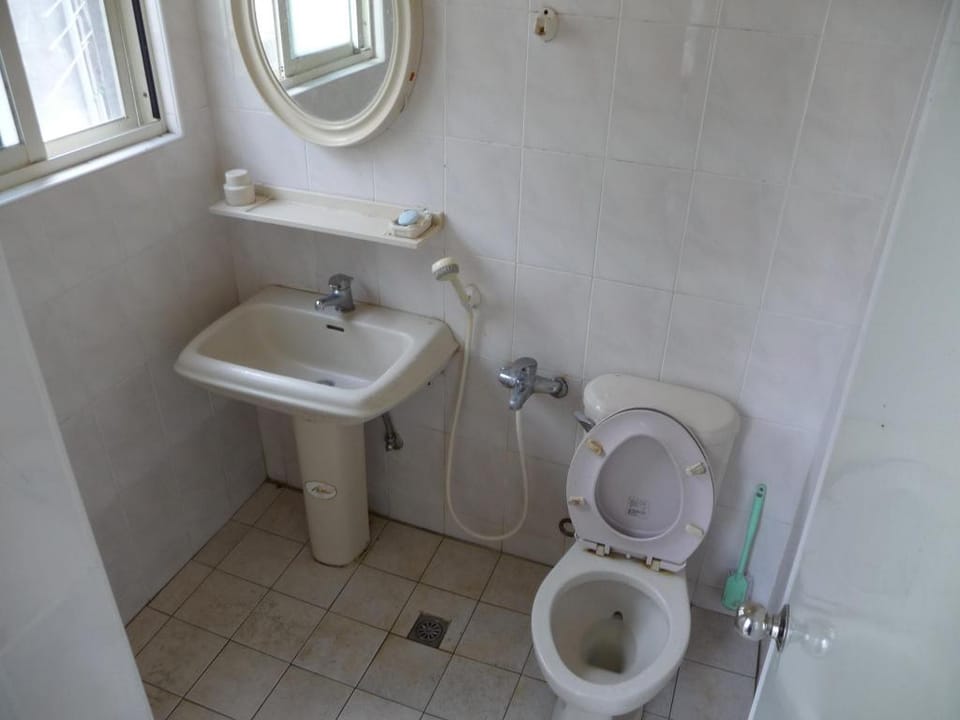 M月租男性簡便房間…就是一次要租30日以上... Apartment in Taipei City
