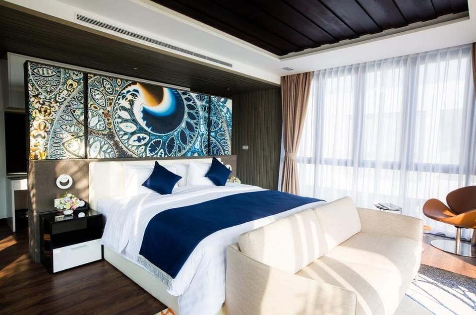 The ocean _4 bedrooms Beachfront Villa in Hoa Hai