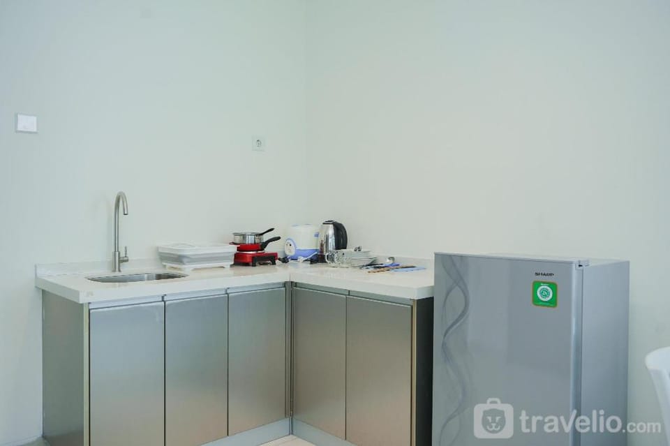 Cozy Studio at Brooklyn Alam Sutera By Travelio Apartment in West Java