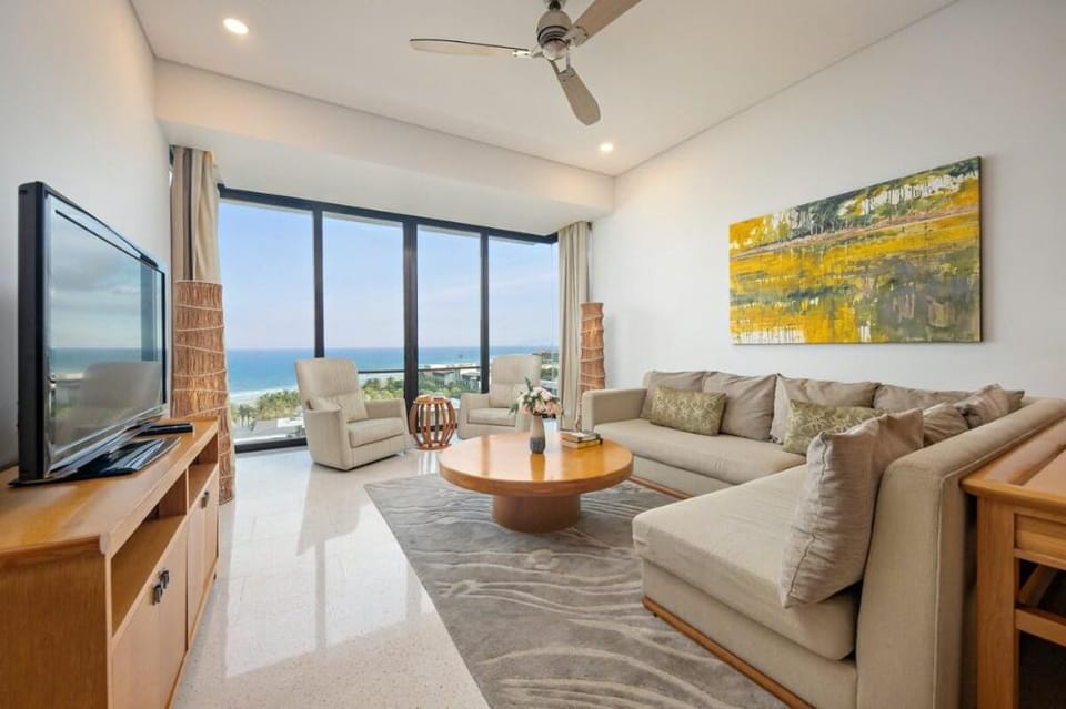 Sea view apartment in Hyat 5 star Resort Apartment in Hoa Hai