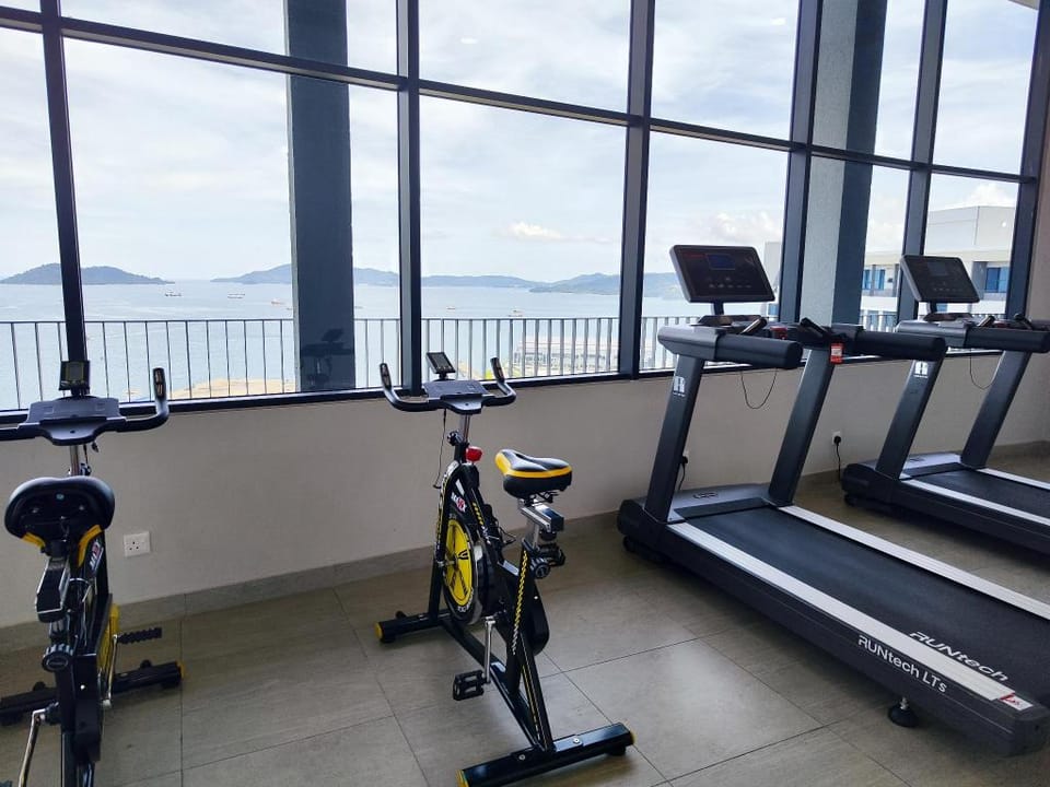 SelesaHome |2 BR |J213A |Sea View| Jesselton Quay  Apartment in Kota Kinabalu