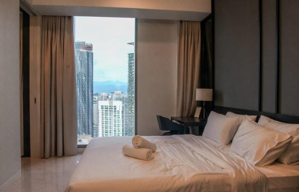 KLCC#1: Luxury 1BR/4pax, KLCC view from the unit! Vacation rental in Federal Territory of Kuala Lumpur