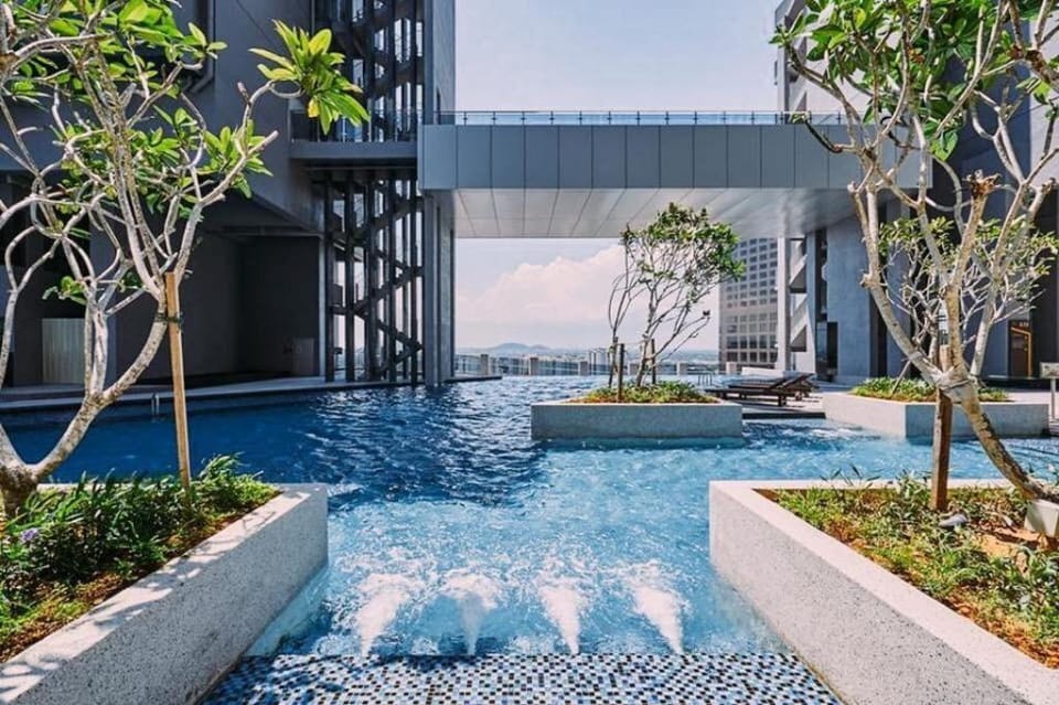 MJHolidayB2238{ElegantSuite}FullSeaView+SunSetView Apartment in Malacca