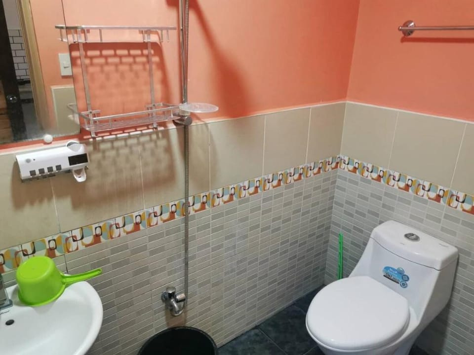 Ethan Transient House in San Juan (8-10 pax) Vacation rental in San Juan