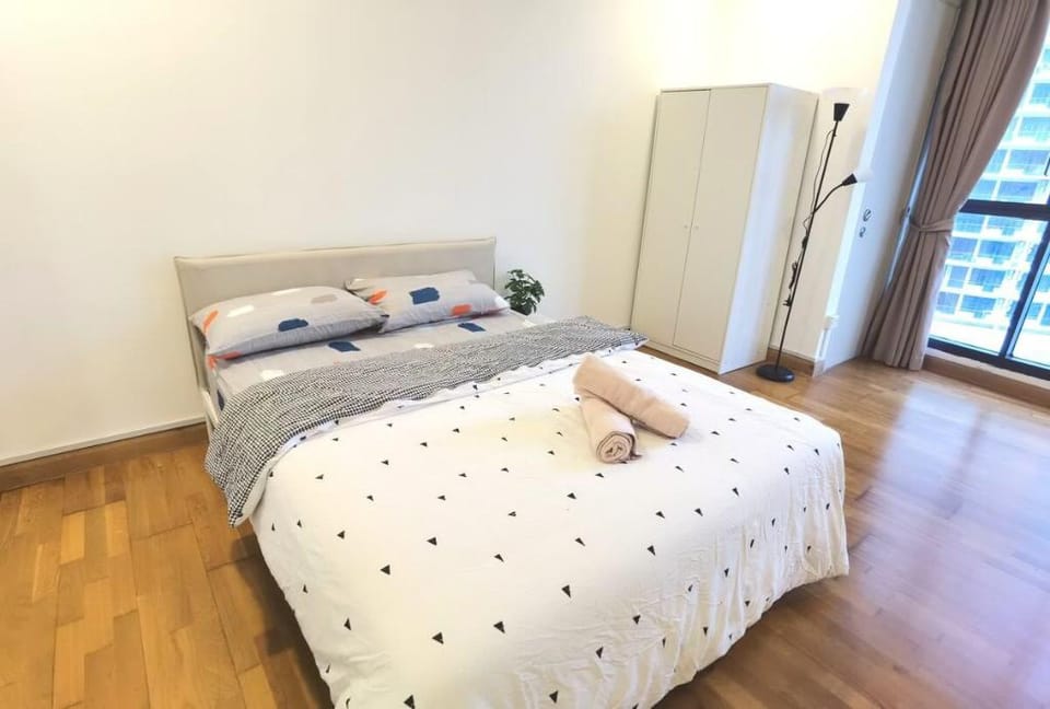 Cozy Apt near LRT Universiti, Kuala Lumpur (2BR) Apartment in Petaling Jaya