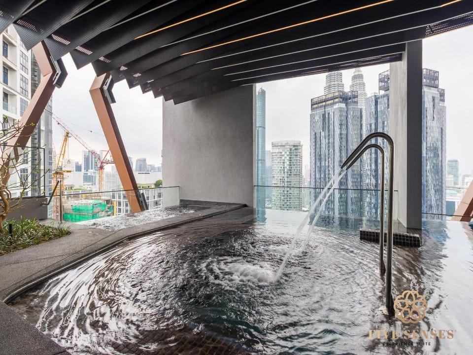 Kuala Lumpur City Centre Apartments Apartment in Federal Territory of Kuala Lumpur