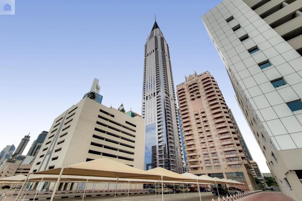 High-Rise Chic Apt With Fantastic Panoramic Views Apartment in Dubai