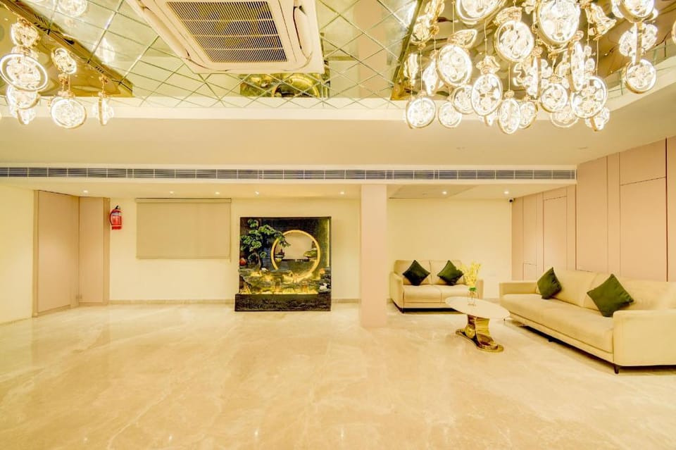 Palette Naveena Grand Hyderabad Hotel in Chennai