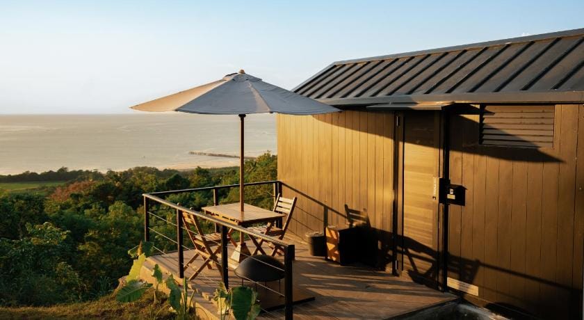 Bobocabin Umarato, Sumba Resort in Indonesia