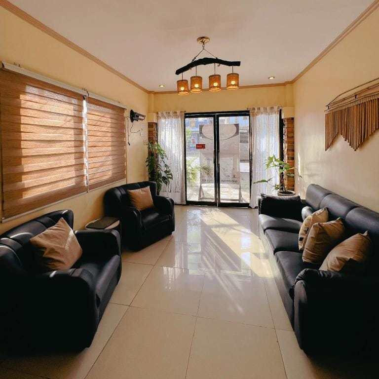 Balayong Pension Inn in Puerto Princesa