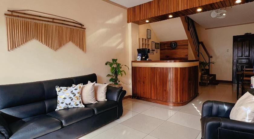 Balayong Pension Inn in Puerto Princesa