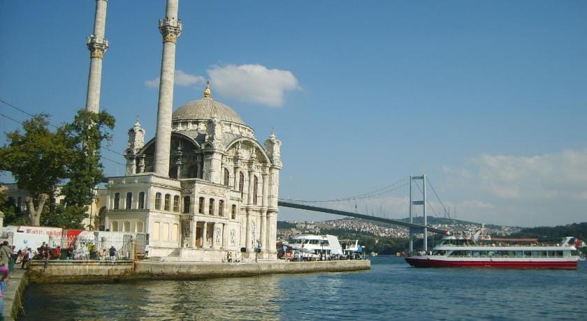 Bosphorus Seaview flat & Alexa smart home Vacation rental in Istanbul