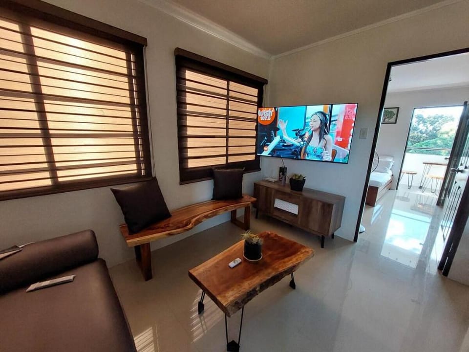Serene Victoria Apartment in Antipolo