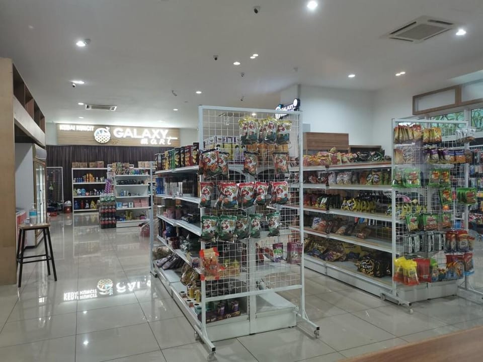 Warmest House @ TG Wi-Fi Nextflix Free Shuttle Van Vacation rental in Johor Bahru