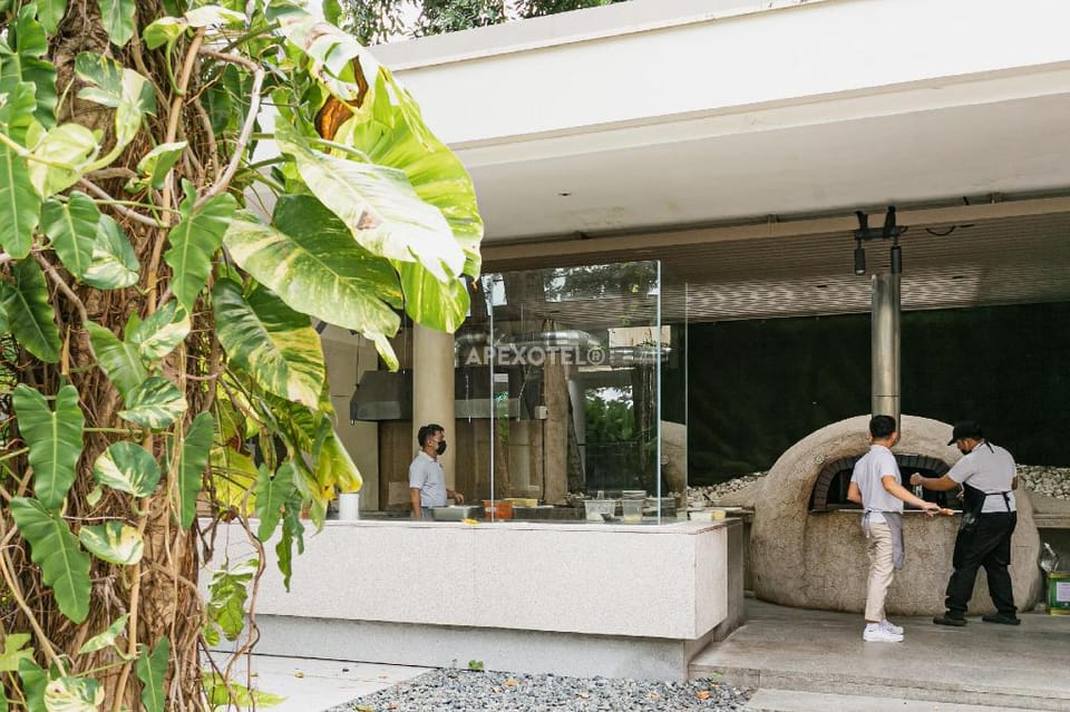 Apartment Beachfront Cebu Mactan Apartment in Lapu-Lapu City