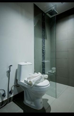 Modern apartment with panoramic swimming pool Apartment in Chalong