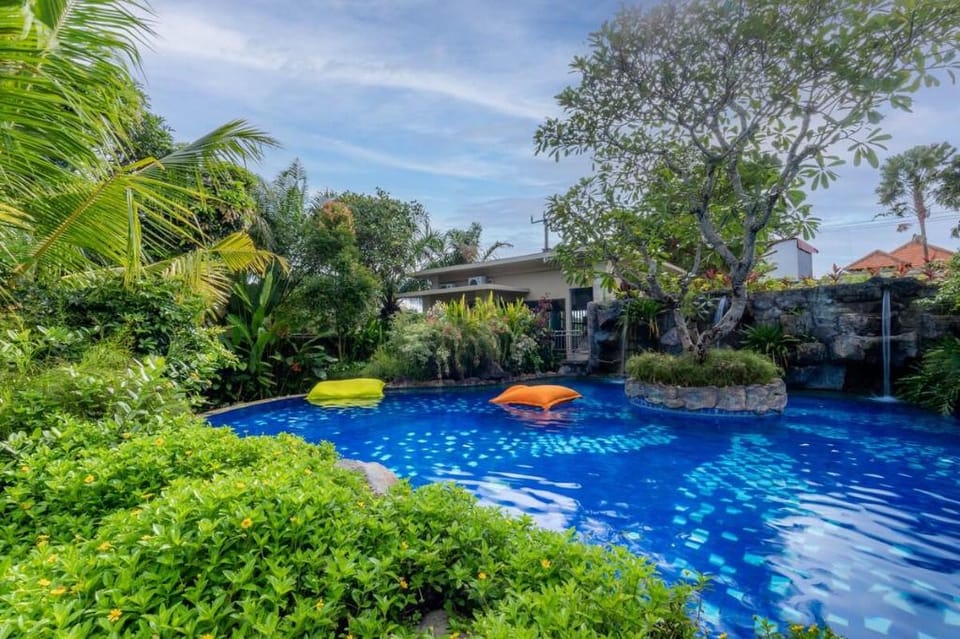 Tropical Luxury 1BR w/ Pool in Jimbaran Villa in Bali
