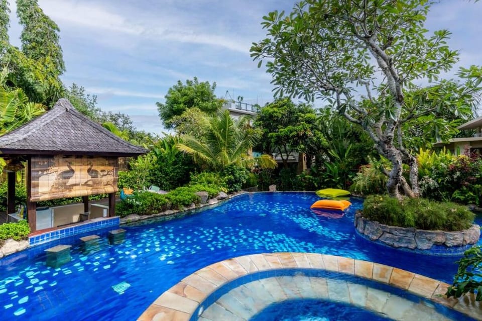 Tropical Luxury 1BR w/ Pool in Jimbaran Villa in Bali