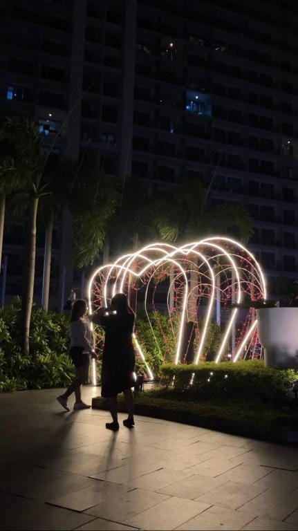 Serenity Flat at AZURE with Netflix Vacation rental in Paranaque