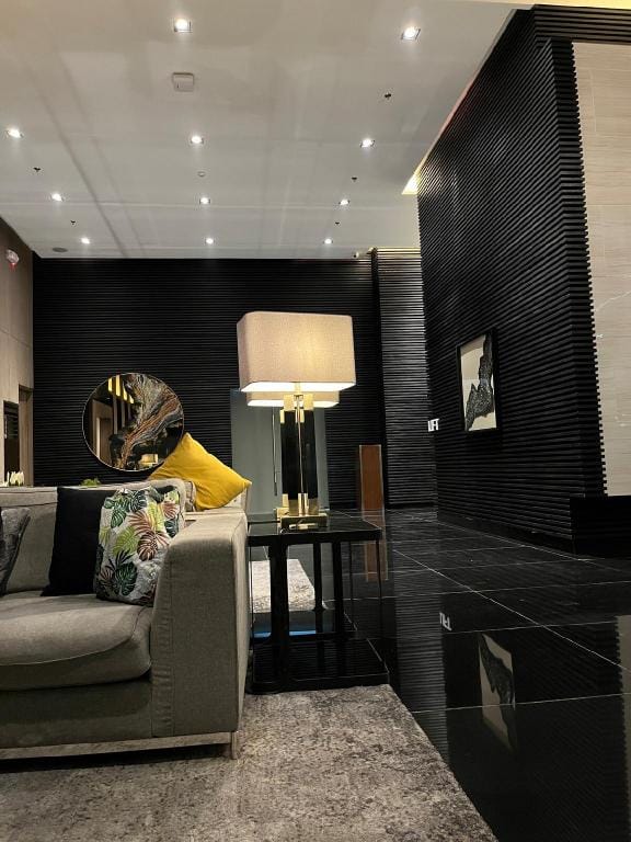Hygge home with Ayala CBD Makati view! NEW! Apartment in Makati