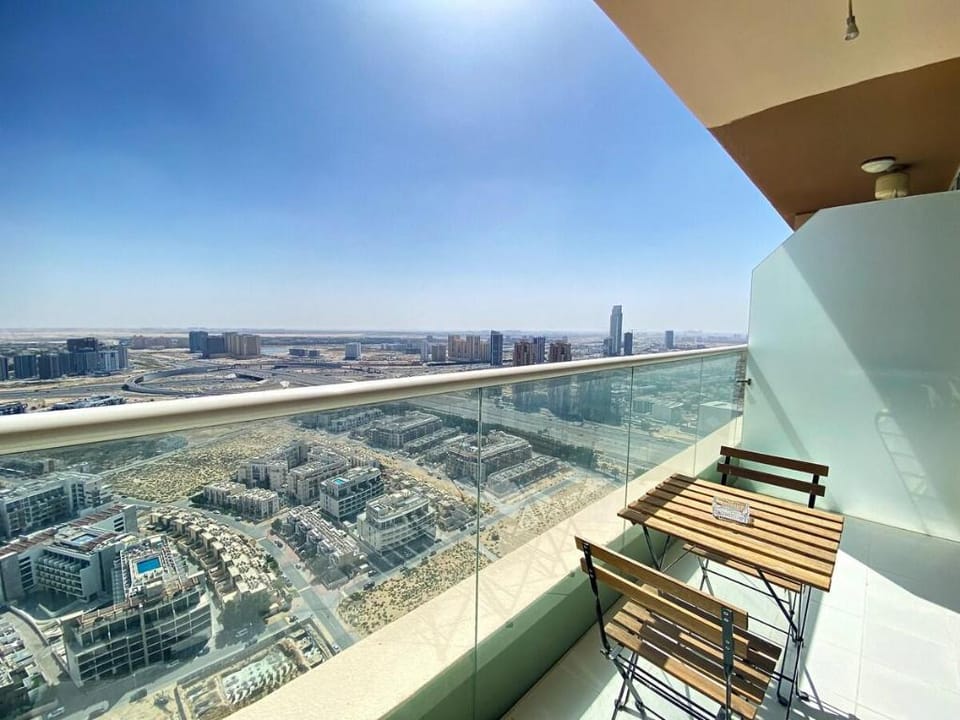 LuxBnB Ghalia Jumeirah Village Circle Apartment in Dubai