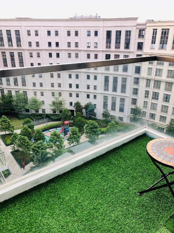 Newport Condo at 81 Newport Boulevard by AlmaRosa Apartment in Pasay