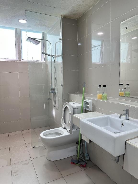 KK SUTERA AVENUE WT POOL OPP IMAGO 2BR 7px 【Home】 Apartment in Kota Kinabalu
