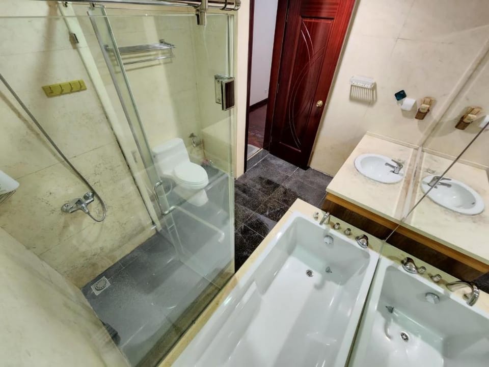 FSB Homestay 2Br2Wc Vinhome Royal City Apartment in Hanoi