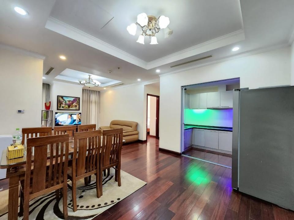 FSB Homestay 2Br2Wc Vinhome Royal City Apartment in Hanoi