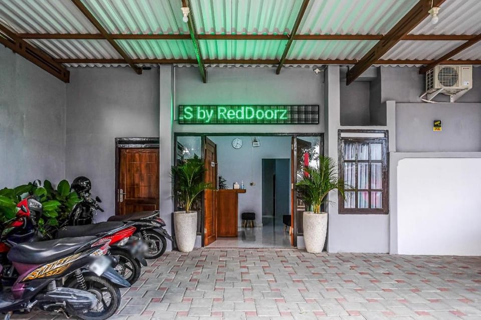 Urbanview Griya Jogokaryan by RedDoorz Hotel in Yogyakarta