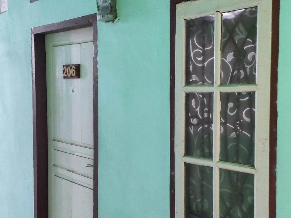 Johje Guest House Medan Mitra RedDoorz Hotel in Indonesia