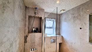 Surbiton Luxury Garden House 19 Vacation rental in London