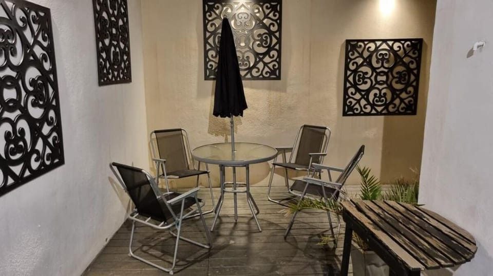 Surbiton Luxury Garden House 19 Vacation rental in London